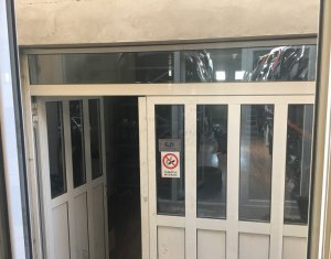 Üzlethelyiség eladó on Floresti
