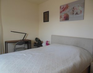 Lakás 3 szobák eladó on Floresti