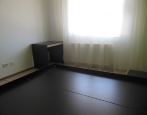 Lakás 2 szobák eladó on Floresti