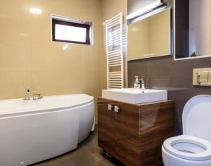 Lakás 4 szobák eladó on Cluj-napoca, Zóna Zorilor