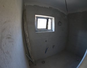 Ház 9 szobák eladó on Cluj-napoca, Zóna Manastur
