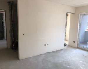 Lakás 3 szobák eladó on Floresti