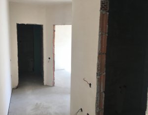 Lakás 3 szobák eladó on Floresti