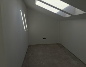 Lakás 3 szobák eladó on Floresti