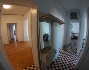 Lakás 4 szobák eladó on Cluj-napoca, Zóna Centru
