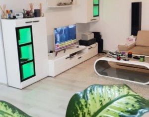 Lakás 2 szobák eladó on Floresti