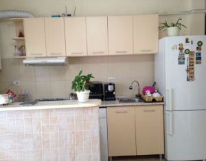 Lakás 2 szobák eladó on Floresti
