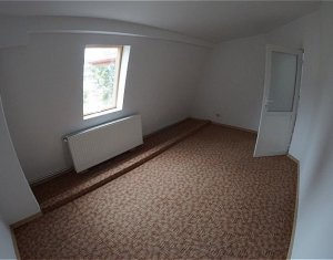 Ház 5 szobák kiadó on Cluj-napoca, Zóna Gruia
