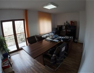 Ház 6 szobák kiadó on Cluj-napoca, Zóna Andrei Muresanu