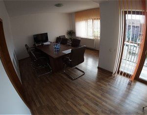 Ház 6 szobák kiadó on Cluj-napoca, Zóna Andrei Muresanu