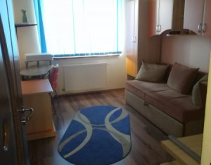 Lakás 3 szobák eladó on Floresti