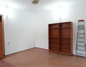 Iroda kiadó on Cluj-napoca