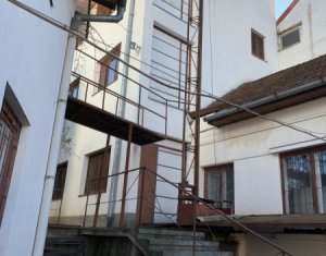Üzlethelyiség eladó, 450m2 on Cluj-napoca, Zóna Centru