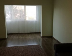 Lakás 4 szobák eladó on Cluj-napoca, Zóna Intre Lacuri