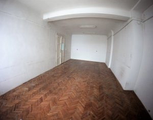 Iroda kiadó on Cluj-napoca, Zóna Centru