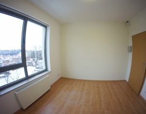 Appartement 3 chambres à louer dans Cluj-napoca, zone Centru