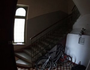 Lakás 4 szobák eladó on Cluj-napoca, Zóna Centru