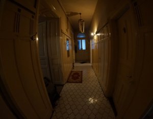 Lakás 4 szobák eladó on Cluj-napoca, Zóna Centru