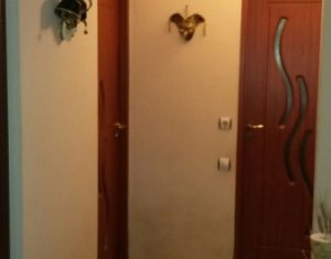 Appartement 3 chambres à vendre dans Cluj-napoca, zone Marasti