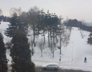 Lakás 3 szobák eladó on Cluj-napoca, Zóna Manastur