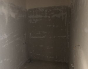 Appartement 3 chambres à vendre dans Floresti
