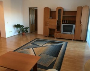 , 102m2 dans Cluj-napoca, zone Manastur