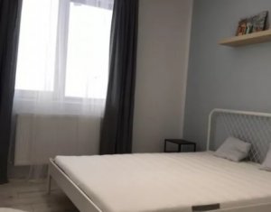 Lakás 3 szobák eladó on Floresti