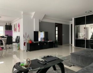 , 98m2 dans Cluj-napoca, zone Marasti