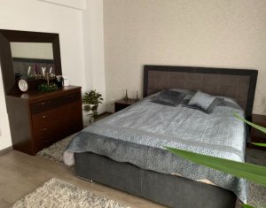 Appartement 3 chambres à vendre dans Cluj-napoca, zone Marasti