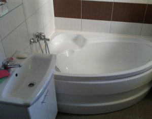 Appartement 3 chambres à vendre dans Floresti
