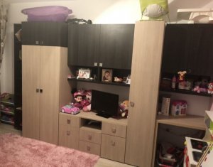 Lakás 2 szobák eladó on Floresti