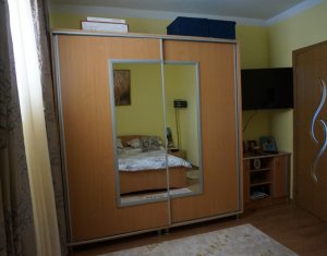 Lakás 2 szobák eladó on Floresti