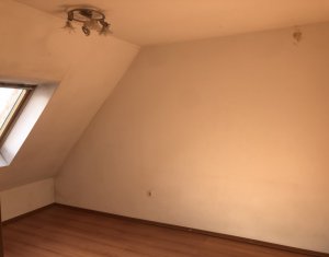 Ház 3 szobák eladó on Floresti