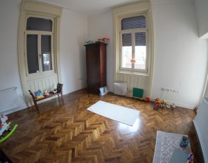Ház 5 szobák eladó on Cluj-napoca, Zóna Centru