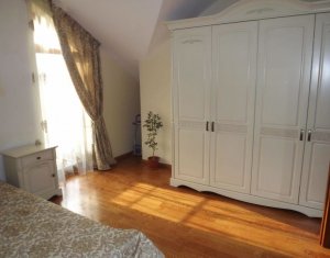 Maison 5 chambres à louer dans Cluj-napoca, zone Europa