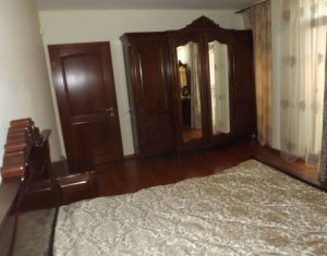 Maison 5 chambres à louer dans Cluj-napoca, zone Europa