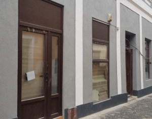 Espace Commercial à louer dans Cluj-napoca, zone Centru