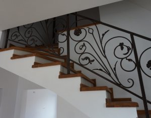 Ház 4 szobák eladó on Cluj-napoca, Zóna Buna Ziua