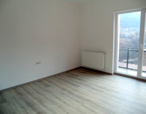 Lakás 2 szobák eladó on Floresti