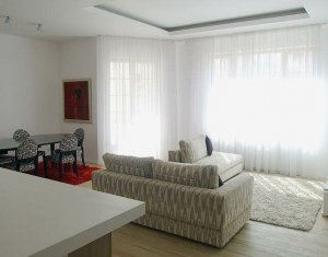 Lakás 3 szobák kiadó on Cluj-napoca, Zóna Centru