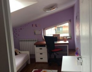 Lakás 3 szobák eladó on Floresti