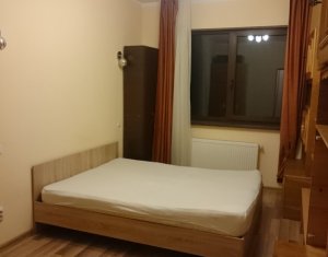 Lakás 3 szobák eladó on Floresti