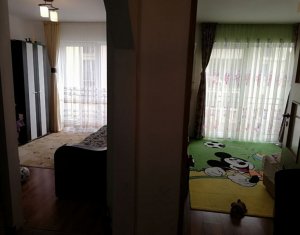 Lakás 2 szobák eladó on Floresti