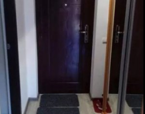 Lakás 1 szobák eladó on Floresti