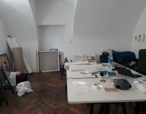 Iroda kiadó on Cluj-napoca, Zóna Centru