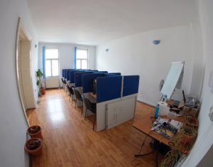 Lakás 3 szobák kiadó on Cluj-napoca, Zóna Centru
