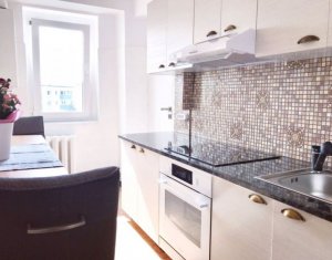Lakás 3 szobák eladó on Cluj-napoca, Zóna Manastur