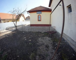 Ház 2 szobák eladó on Sannicoara