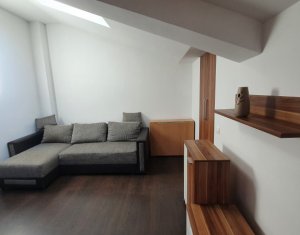 Lakás 3 szobák eladó on Floresti