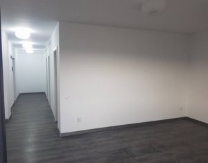 Lakás 4 szobák eladó on Cluj-napoca, Zóna Dambul Rotund